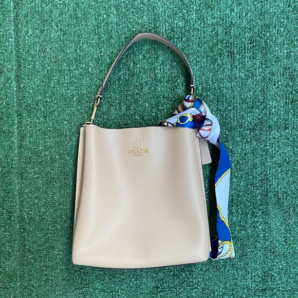 Coach bag - Picture 1 of 5